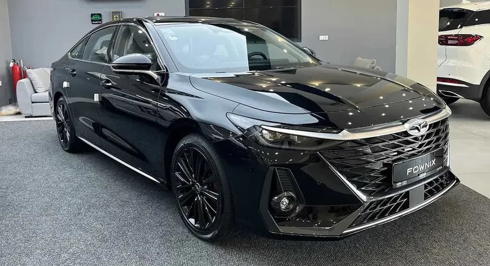 بررسی اجمالی فونیکس آریزو ۸ و نظرات مردمی کاربران و مالکان