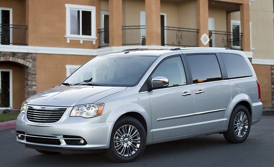Chrysler Town and Country 2011