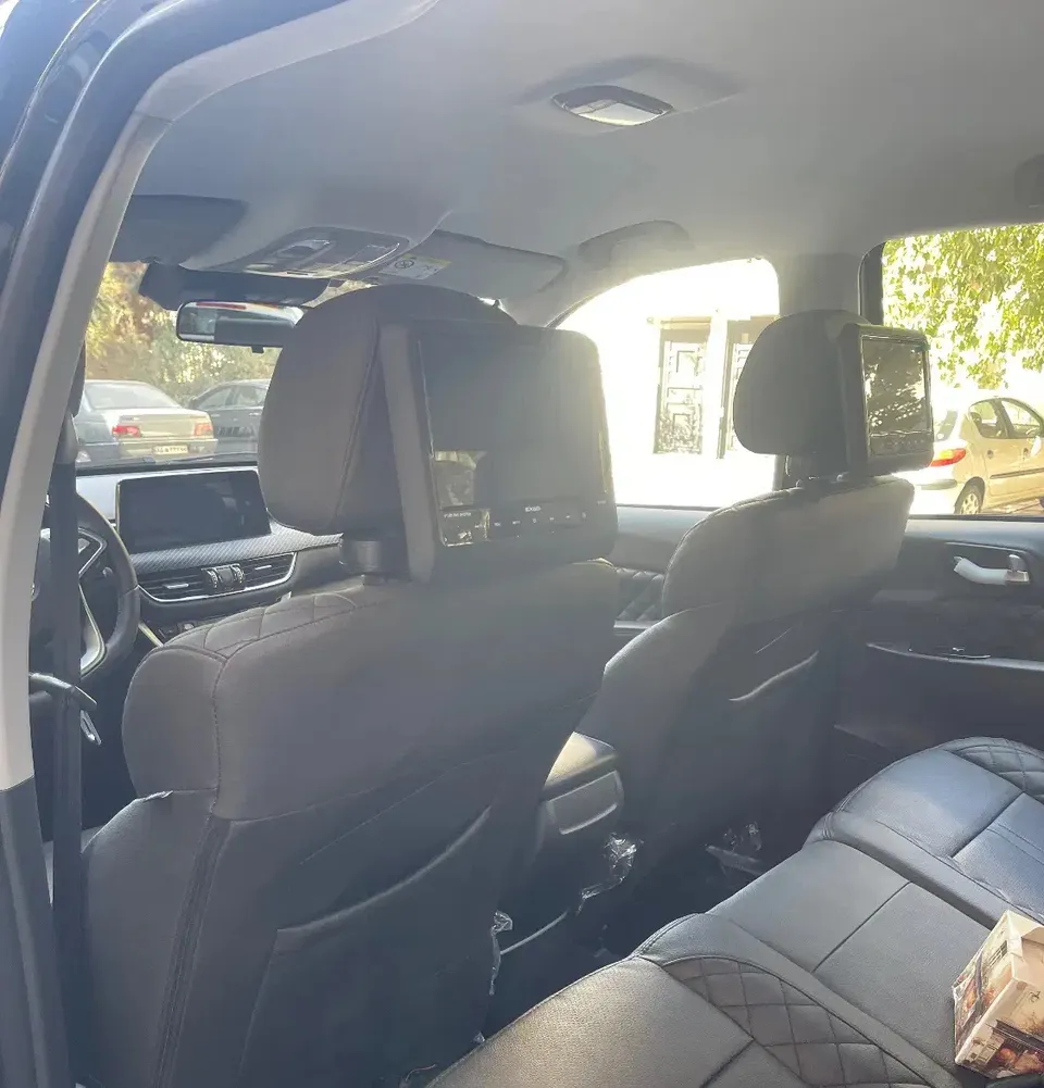 فوتون تونلند g7 از نمای صندلی های عقب فوتون تونلند g7 از نمای صندلی های عقب