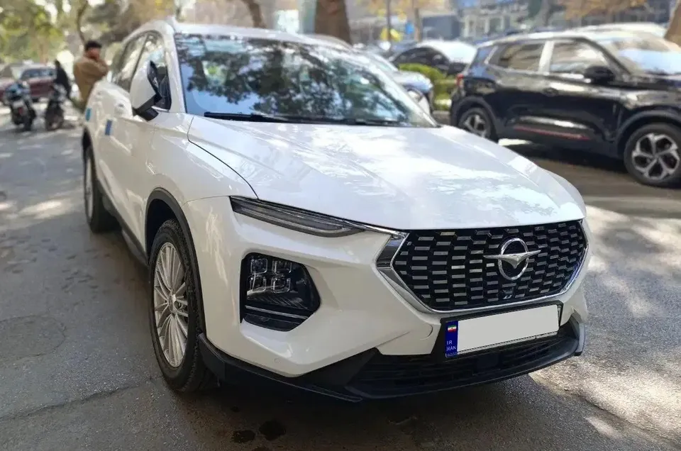 نمای جلو و کناری هایما 8S نمای جلو و کناری هایما 8S