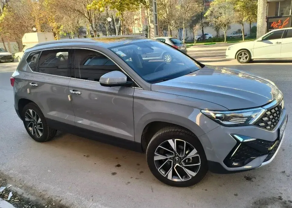 نمای کناری جتا VS5