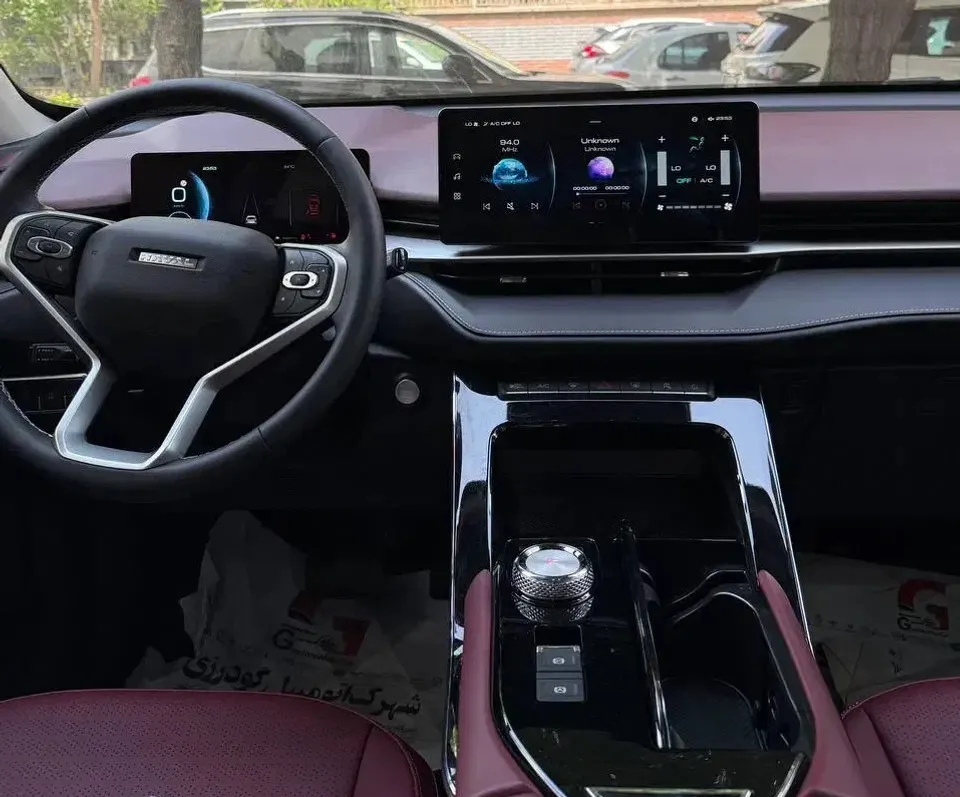 نمای داخلی لوکانو L8