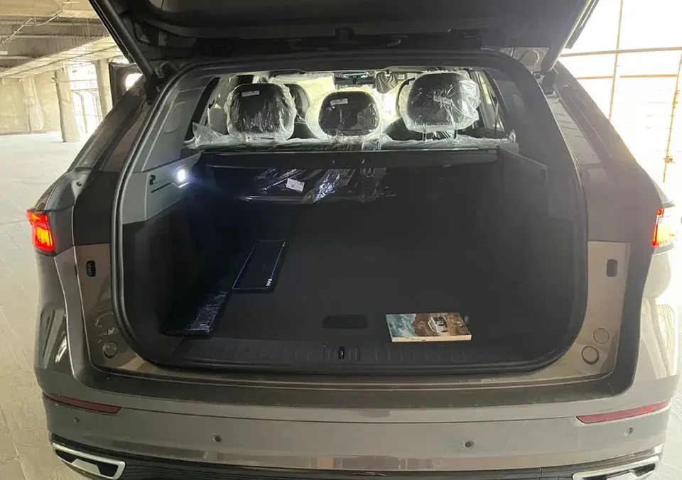 صندوق لوکانو L8