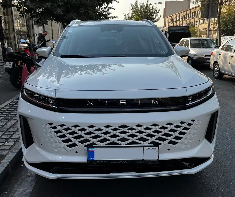 نمای جلو اکستریم LX نمای جلو اکستریم LX