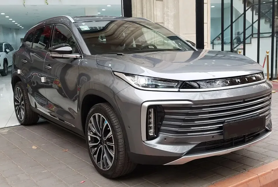 نمای جلو و کناری اکستریم TXL نمای جلو و کناری اکستریم TXL